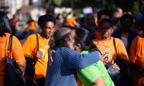VR: primeiro grupo da Viagem da Melhor Idade 2026 embarca rumo a Mangaratiba